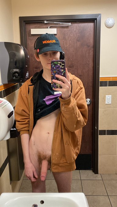 happy thanksgiving 🦃 https://t.co/IozhVDT4Mh