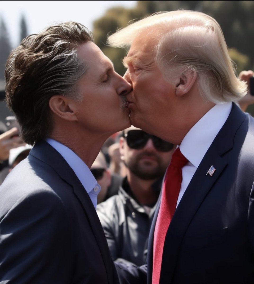 JasonSte2010's tweet image. I’m ready for next weeks showdown! Get them memes ready to roll!