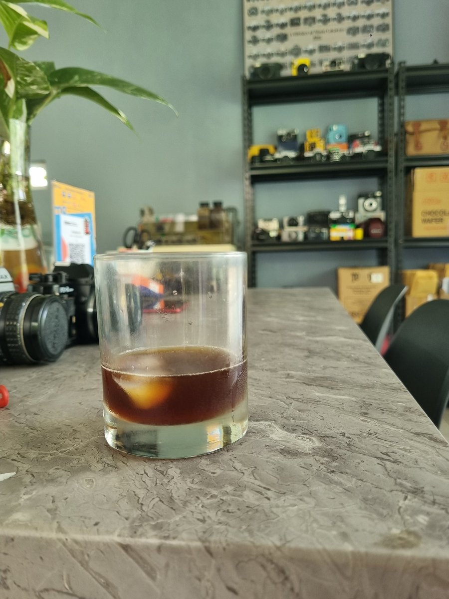 Aditya Yogatama (@adityayogatama) on Twitter photo Beneran gw bikin kan <a href="/ventableu/">Papillonlisse</a> <a href="/ChieSinLicious/">Temennya Mochie</a> 🤣🤣🤣🤣
Karena ragu2 kalo pake resep americano, udah gw masukin aja 1 kemasan kecil hydro coco ama espresso 34-36an ml, menarik sih ngga terlalu kuat rasa kopinya, tp tekstur air kelapanya masih ada hahahahaha Beneran gw bikin kan <a href="/ventableu/">Papillonlisse</a> <a href="/ChieSinLicious/">Temennya Mochie</a> 🤣🤣🤣🤣
Karena ragu2 kalo pake resep americano, udah gw masukin aja 1 kemasan kecil hydro coco ama espresso 34-36an ml, menarik sih ngga terlalu kuat rasa kopinya, tp tekstur air kelapanya masih ada hahahahaha
