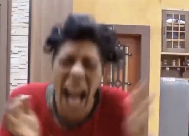 LuciaHe03870282's tweet photo. Chupa CULICIA sua histérica nojenta, vai gritar la na cara do @KwaiBrasil sua nojenta seu pai dece estar com uma vergonha, imensa de ter tudo uma filha desequilibrada igual vc.🥳🤡💩🎉
4,62%
#SomosFodas https://t.co/hAR73vJN6N