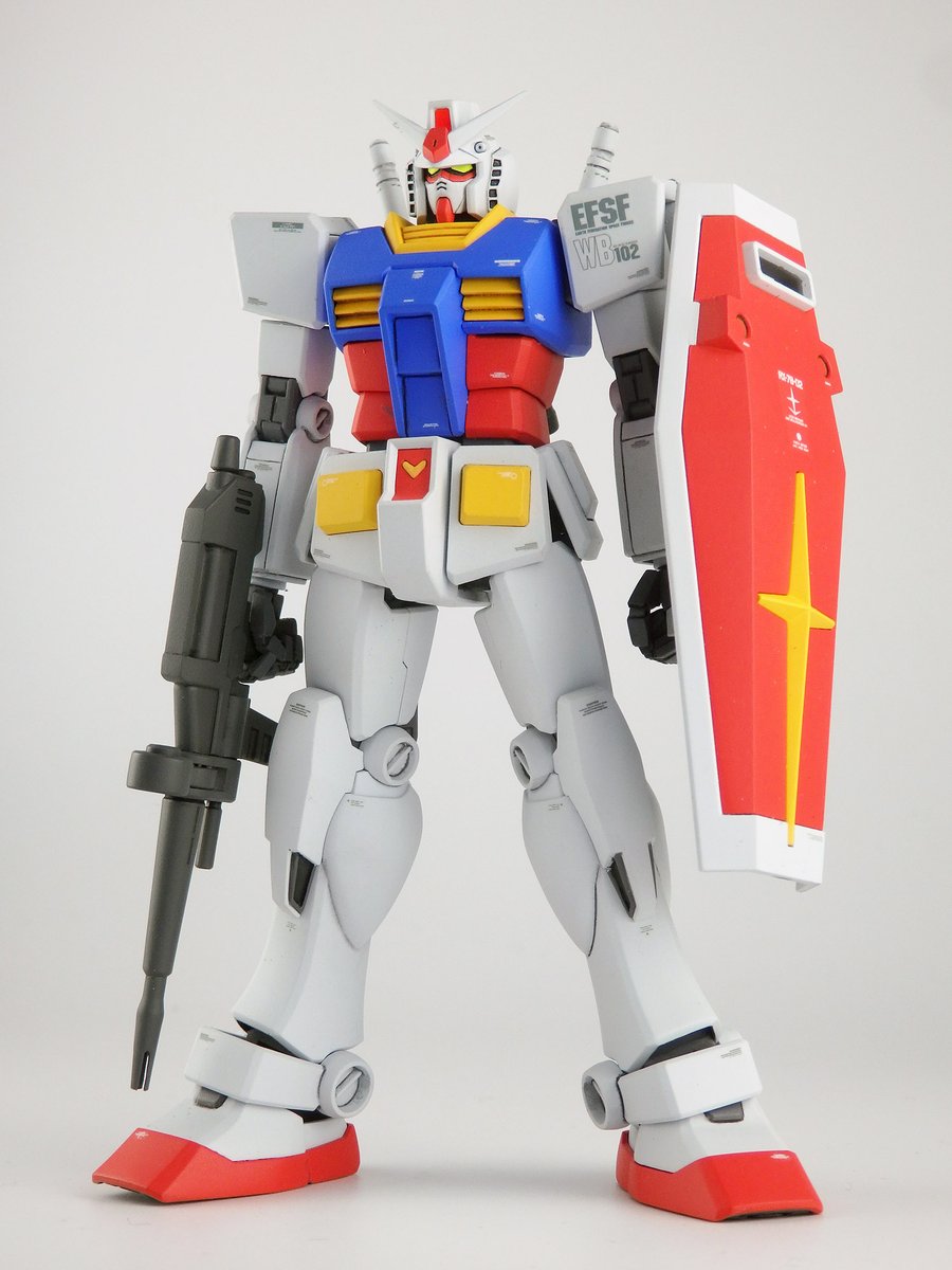 TV版に近付けるとかそういう理由ではなくて「好みでディテールを減らす」ってのは積極的にやってるが、そんなにウケがよくないのは重々承知なのだ。ディテールが多いほうが格好いいかどうかは個人の趣味嗜好なのです( ˇωˇ )