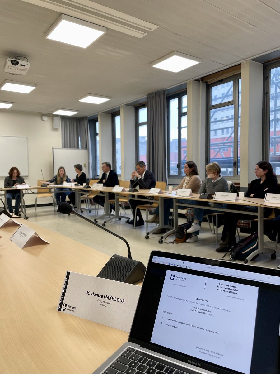 Félicitations au Professeur Antoine Hamel pour son élection en tant que nouveau Doyen de notre Faculté de Médecine de Nantes ! 👏

Nous avons hâte de travailler avec vous pour continuer à améliorer nos conditions d’études 🤝

<a href="/ElusUFR_Nantes/">Élus UFR Médecine Nantes</a> <a href="/CHUnantes/">CHU de Nantes</a> <a href="/NantesUniv/">Nantes Université</a>