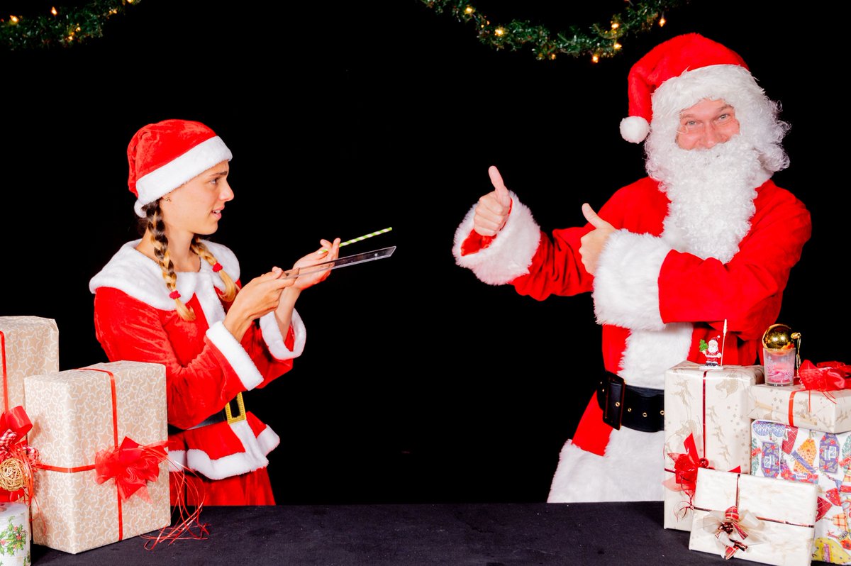 Physics in Advent: a calendar with a difference! Discover 24 exciting experiments to do at home with the Santas. Learn about science and maybe win prizes! Sign up: physics-in-advent.org, uni-goettingen.de/en/3240.html?i… in EN &amp; DE, subtitles in French, Italian, Ukrainian, Lithuanian.