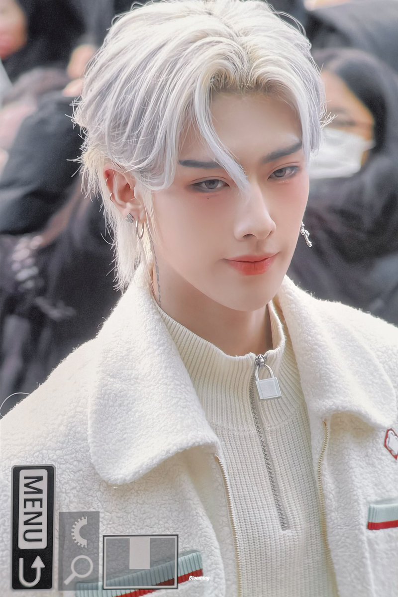 ricky's make up, he look so ethereal