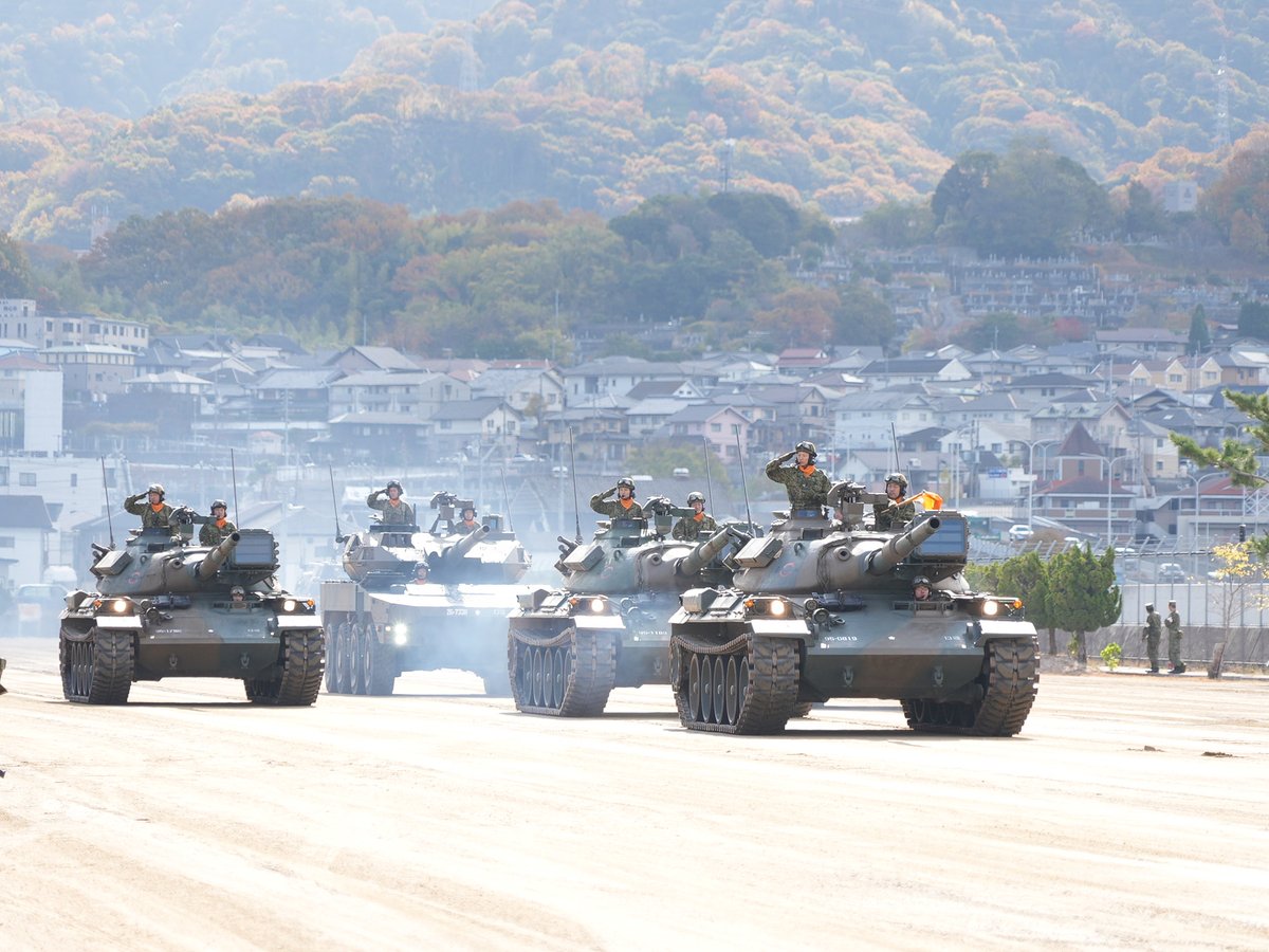 ☀いよいよ今週末☀ 第13旅団・海田市駐屯地記念行事は26日に開催です
