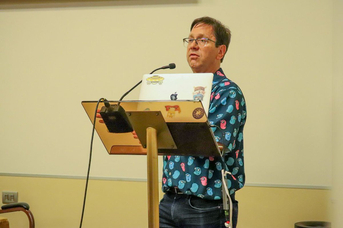 golab_conf's tweet image. Are you already feeling nostalgic for the days of #GoLab2023? We are! 
As we revisit the photos, a big shoutout to Jonathan Amsterdam for  enlightening us on the magic of Structured Logging in the standard library. 🌟 
#GoLang #TechConference