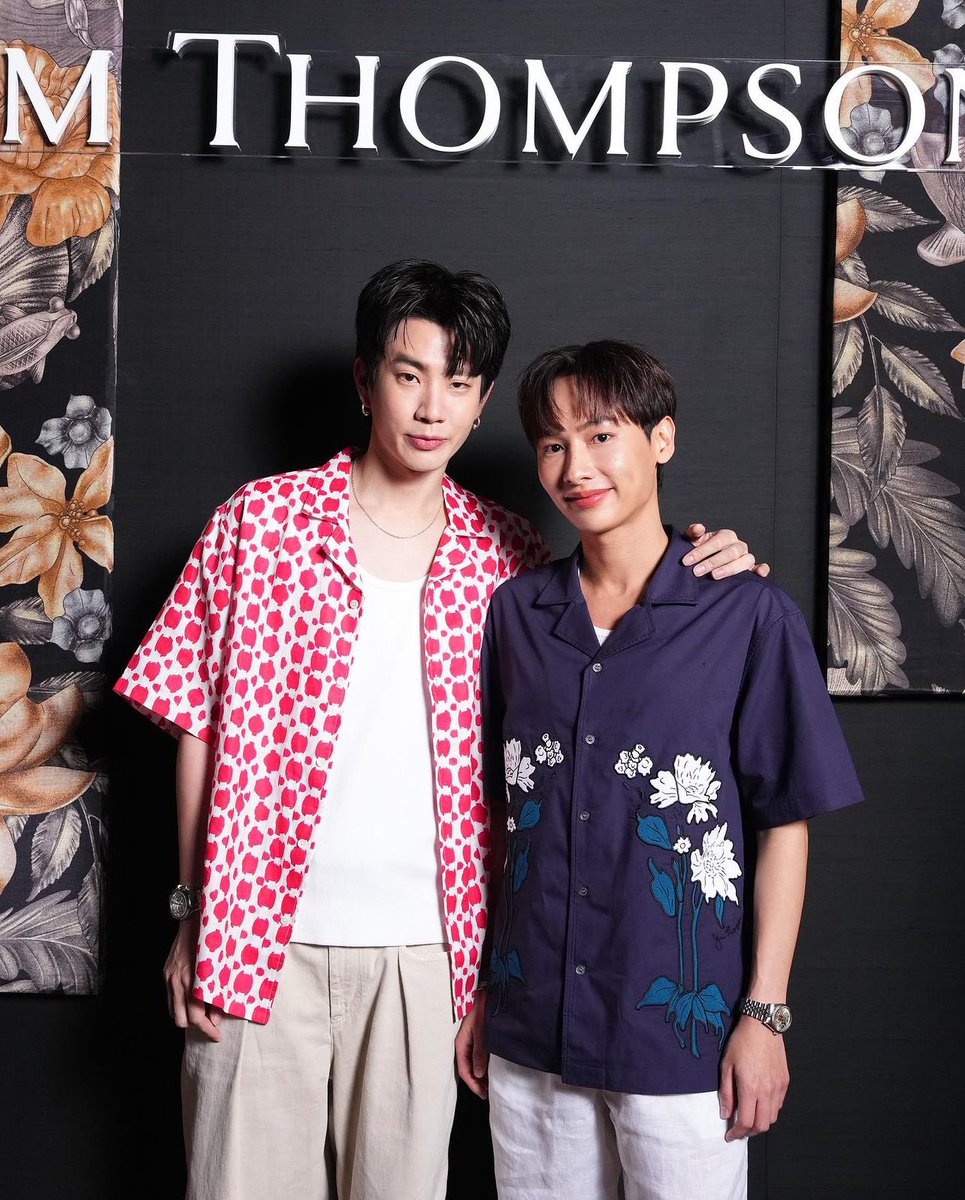 offgun_family's tweet photo. Kicking off the grand opening at JimThompson.HeritageQ with special guests @off_tumcial and @AtthaphanP . A night packed with style, heritage, and unforgettable moments!

#jimthompsonxoffgun #ออฟกัน #OffGun https://t.co/eFoCwXnyld