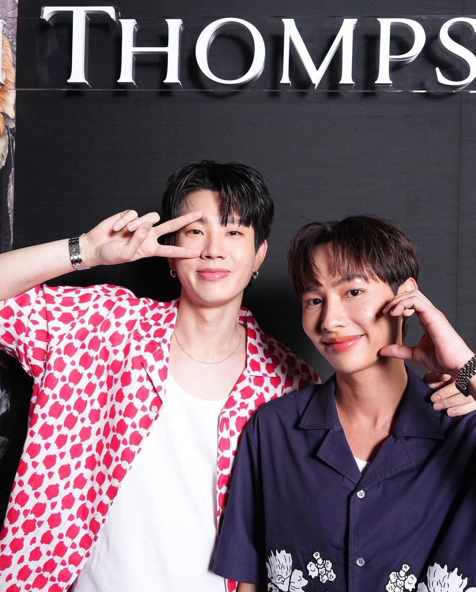 offgun_family's tweet photo. Kicking off the grand opening at JimThompson.HeritageQ with special guests @off_tumcial and @AtthaphanP . A night packed with style, heritage, and unforgettable moments!

#jimthompsonxoffgun #ออฟกัน #OffGun https://t.co/eFoCwXnyld