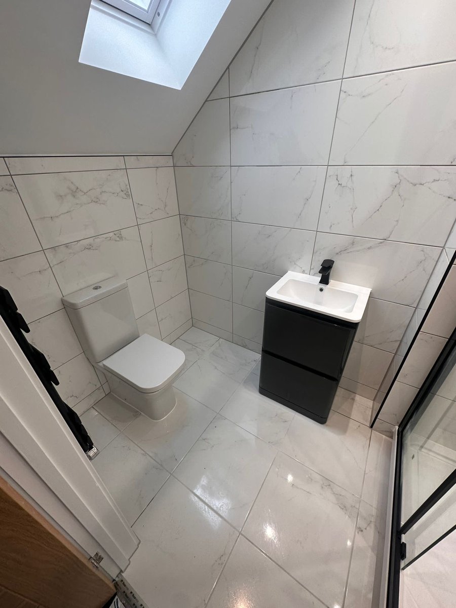FutureMastics's tweet photo. Working on a property in Worcester providing sealant application services. #mastic #masticman #masticcompany #masticcontractor #masticapplication #sealantapplication #sealantcompany #sealantcontractor #sealantapplicators #Worcester #worcestershire #westmidlands #ukmastic https://t.co/2aQtmUFLkf