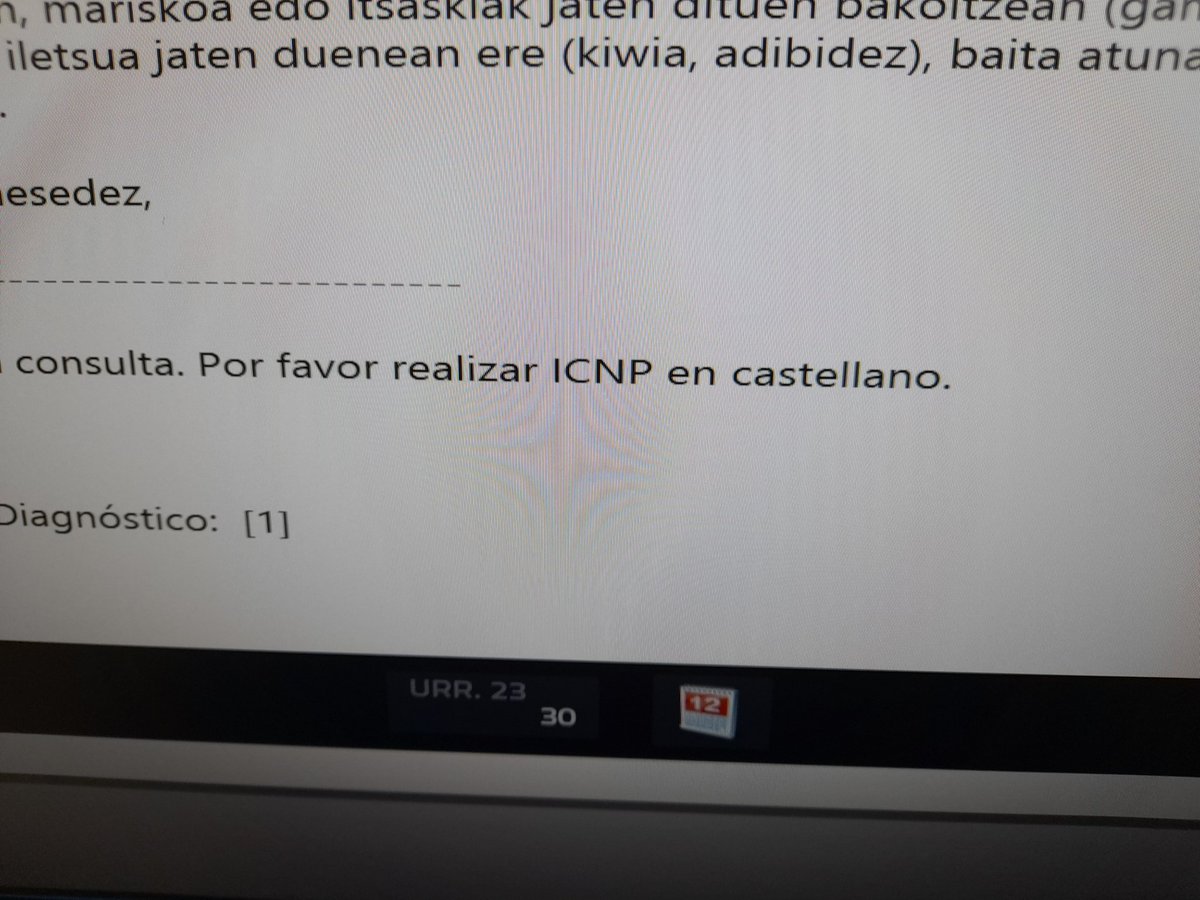 Osakidetzan ere euskararen ofizialtasuna defenda dezala.