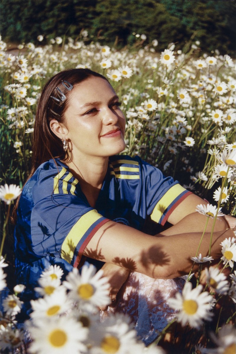 Watching Her Heartbreak is out now. This one’s for the bestie💖💖
umg.lnk.tt/WHH