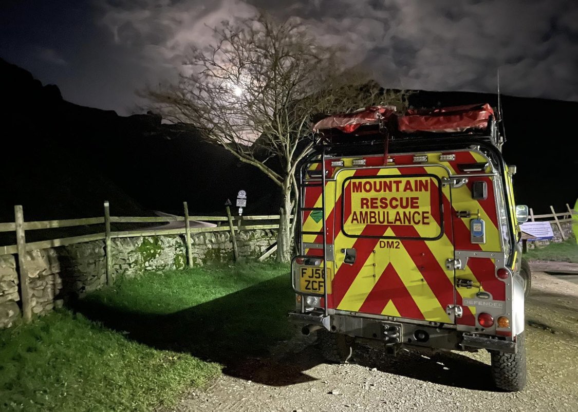 Inc. 139 - Thu 23 Nov 2023 23:40hrs. Request from @DerbysPolice to an injured walker who had taken a tumble in the Speedwell Cavern area of Winnats Pass. After an assessment of his injuries, he was stretchered down slope to @EMASNHSTrust for transportation to hospital.