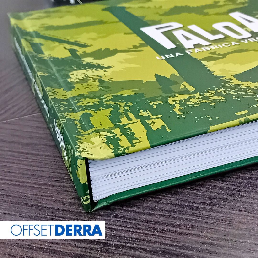 OffsetDerra's tweet photo. "Palo Alto, una fábrica verde en Poblenou", presentamos la producción del nuevo libro en #tapadura cosida, que visibiliza la botánica en uno de los antiguos complejos industriales de Barcelona.

@PaloAltoBcn  @mariossans https://t.co/n7lYdQtu2p