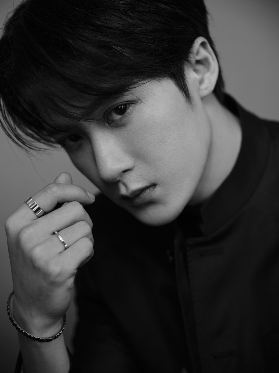 🐇JC-T工作室update(20231124)
T全球风格论坛 🫧
So cool💎
貴公子感が漂ってる😌
Others photo
weibo.com/3606929931/497…
#檀健次 #TanJianci