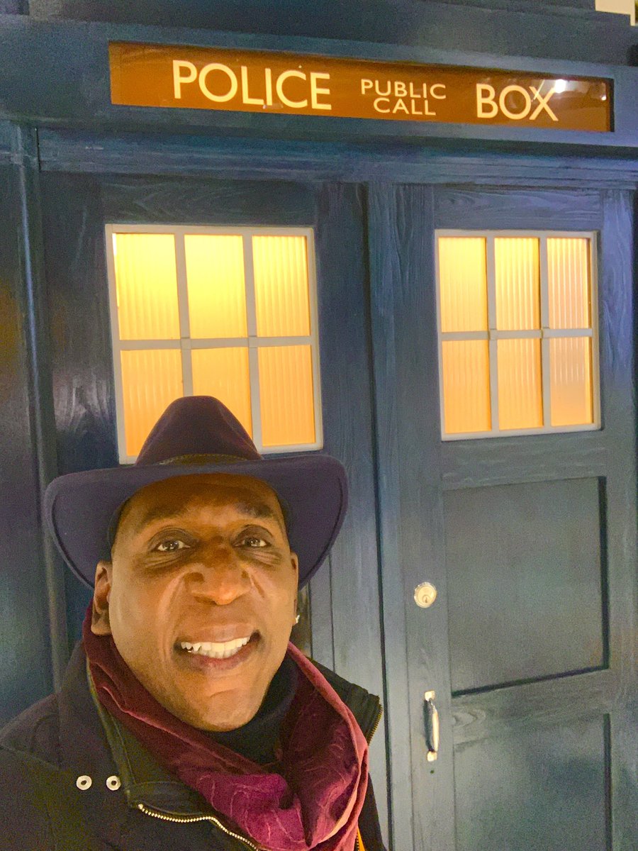 🔥😮BREAKING NEWS!🔥 There’s a new Doctor in the house!!! @bbcdoctorwho And I’m going to travel to a time where I can find a healthy planet, with no climate change, no wars, no hatred, only peace, love & compassion. Well you gotta think inside the box! Hop on board folks!😉