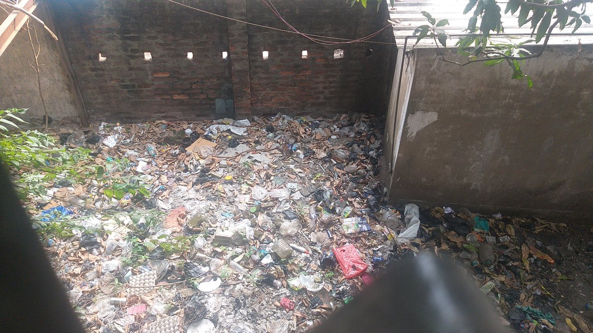 riamusK39's tweet image. #vectorControlbyKMC here please
1. P162572023 complaint on 15/11/2023
2. P158092023 complaint on 02/11/2023