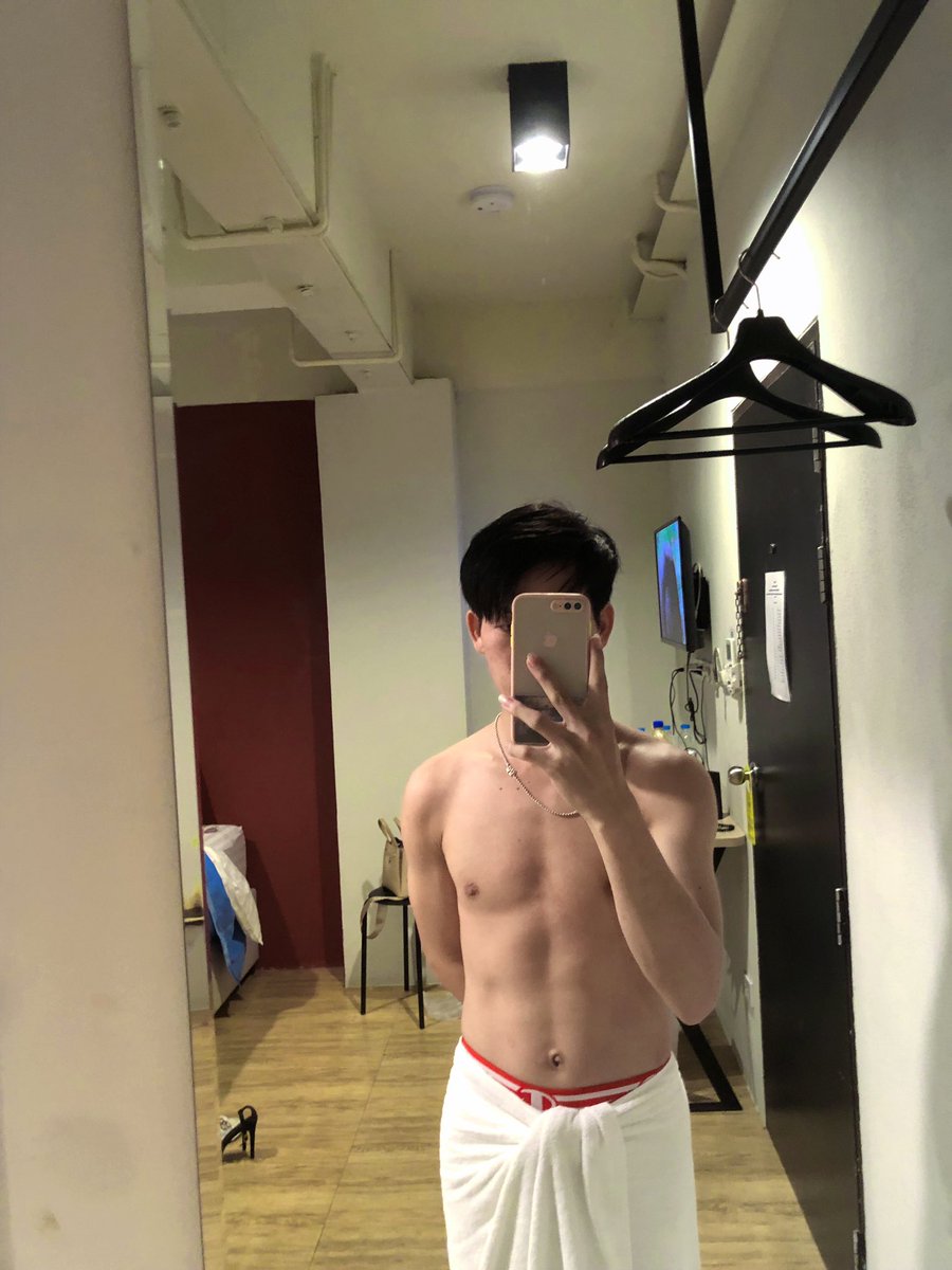 ArSynoy2001's tweet photo. 56นะจ๊า  น้ำหนักอ่ะ 56 💦 #เชียงราย https://t.co/rnoZeSa7N9