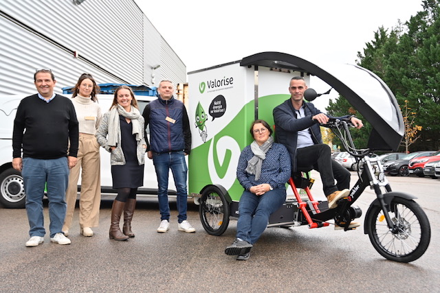 L'entreprise d'insertion "Valorise" s'électrise et fait l'acquisition de nouveaux véhicules afin de poursuivre ses activités de valorisation des déchets dans une démarche de mobilité douce, avec le soutien de la <a href="/FondTransdev/">Fondation Transdev</a>. ♻️