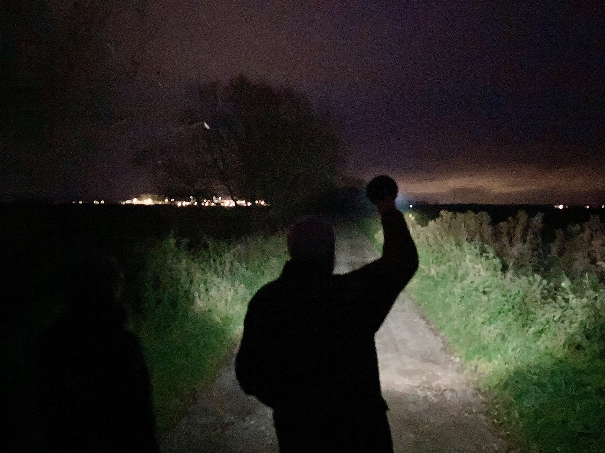 Thanks to @BroadsAuth and the many farmers along the Waveney, Chet and Yare valleys @BroadsNP who hosted @DefraGovUK @NaturalEngland and @EnvAgency #peat teams this week. Lots of helpful conversations about ELMs, water, access, and biodiversity - running deep into the night!