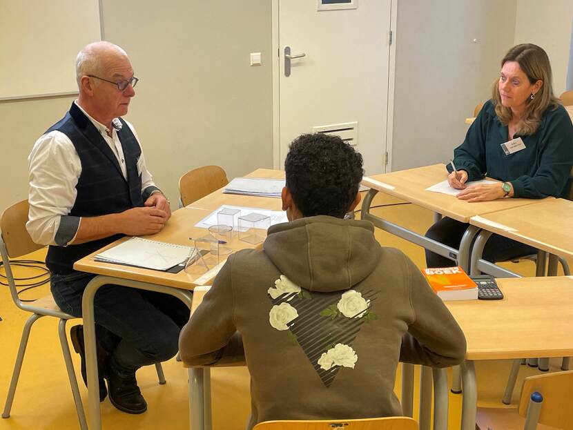 Wie de staatsexamens vo een beetje volgt, kent de verbeteragenda waarschijnlijk wel.  Momenteel zijn we <a href="/hetCvTE/">Het College voor Toetsen en Examens</a> in een volgende fase van de verbeteragenda beland. Lees het volledige artikel over de staatsexamens vo: linkedin.com/feed/update/ur…
#staatsexamensvo #verbeteragenda #cvte