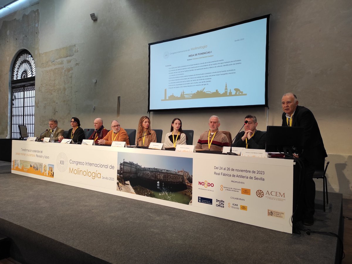 molinosACEM's tweet photo. Primera mesa de ponencias del #CIMOSevilla, con estas ocho comunicaciones.
Modera, Francisco Barrera, de la Gerencia de Urbanismo y Medio Ambiente de @Ayto_Sevilla https://t.co/FScSWWeDaQ