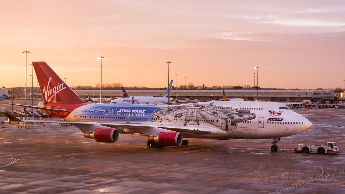 AvgeekMel's tweet photo. Today's #ThrowbackThursday is one and only @VirginAtlantic @StarWarsUK #TheFalcon @Boeing B744 G-VLIP seen early morning at @manairport Jan 2020 #aviation #avgeek #livefromvirgin #VirginB747 #aviationphotography #planespotting https://t.co/5kR1sB6Jy4