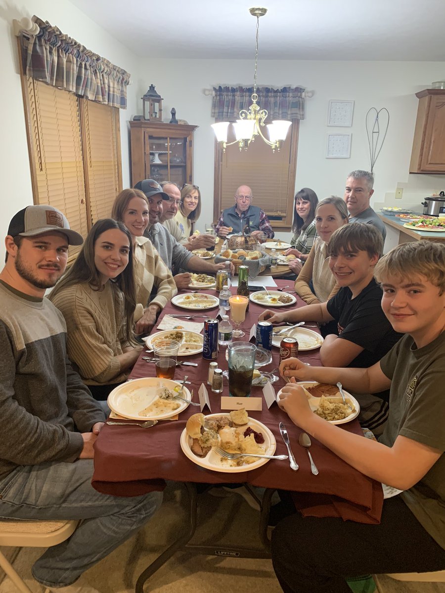 MATTbossPLYBON's tweet photo. Good old fashioned Thanksgiving Dinner 2023 with the family! #TurkeyDay https://t.co/4HJ9Gsw5zn