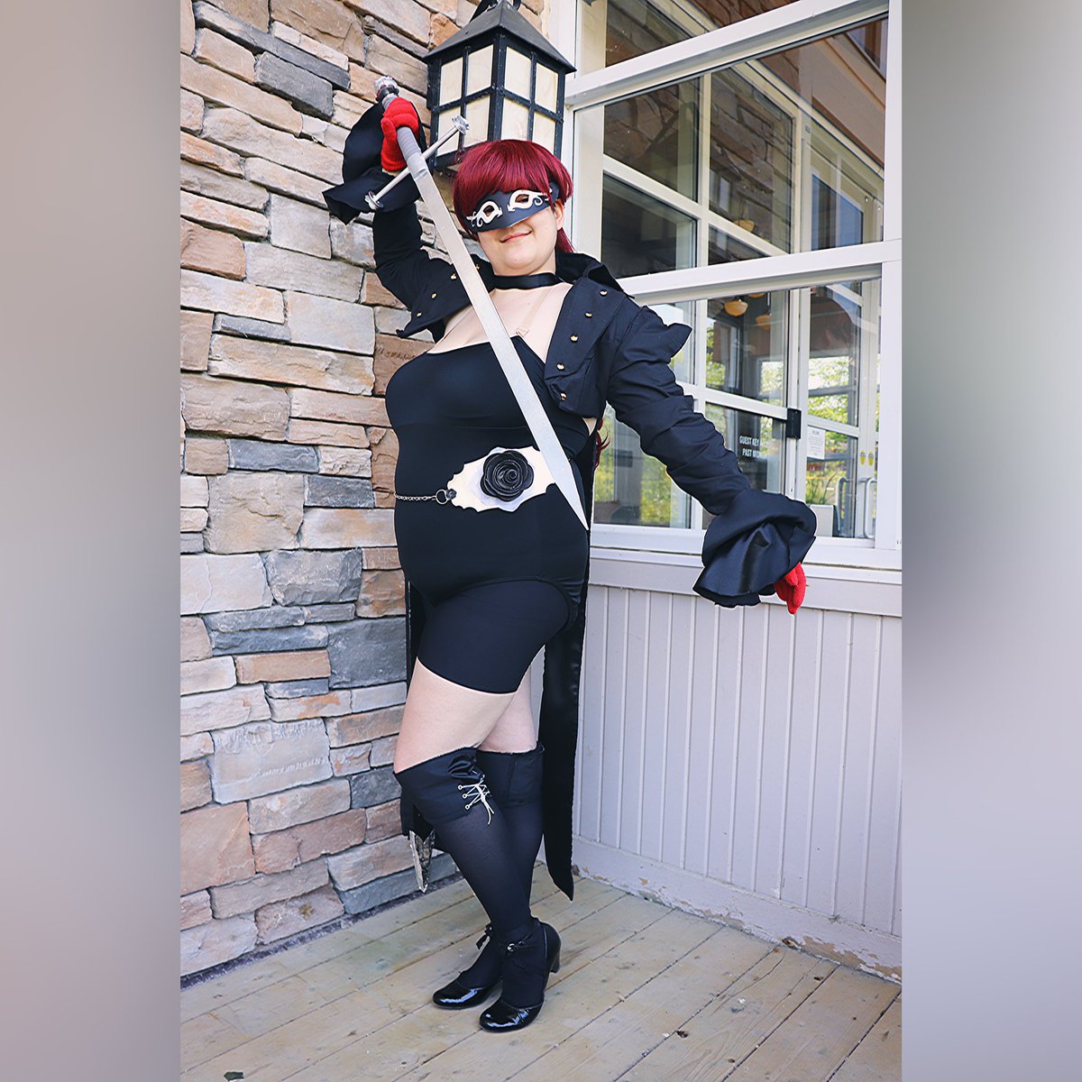 Droppopcosplays's tweet photo. @ItsStarryo Hiiii i'm luka !! they/them pronouns and I am a cosplayer from canada! i also dabble in fic writing from time to time !!!! I tag my bestie @Curiouser_Still !!! congrats on 4k followers Star!!!! https://t.co/g9ftid3wNu