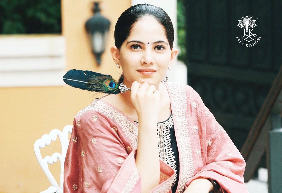 Manya Singh tweet media