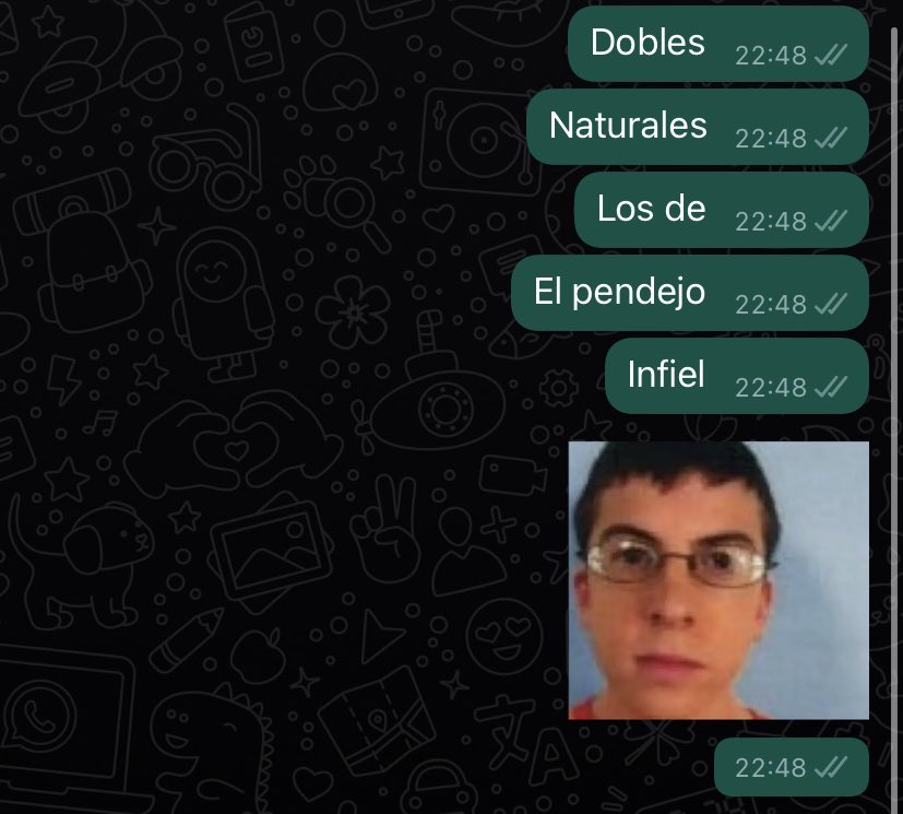 Aquí casual, pidiendo tacos para mi novio 🫶