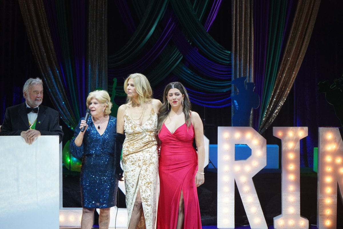 We had a great time tonight at the Wellspring Chinguacousy Classic Gala. Thank you <a href="/gmiles_brampton/">Gael Miles</a> for rallying #Brampton behind such an incredible cause.  <a href="/WellspringChing/">Wellspring Chinguacousy</a>