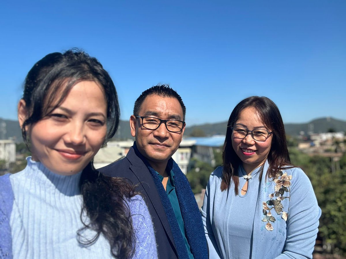 mono_ng's tweet photo. #AMR is a global health crisis, jeopardizing our ability to treat common infections! This year, I pledge to #GoBlueForAMRAwareness during #WorldAntimicrobialAwarenessWeek to raise awareness &amp; help curb antimicrobial resistance.
 
@PATHTweets @neerajPATH @swatim80 @TikeshDr @WHO https://t.co/J9xrSFd8G3