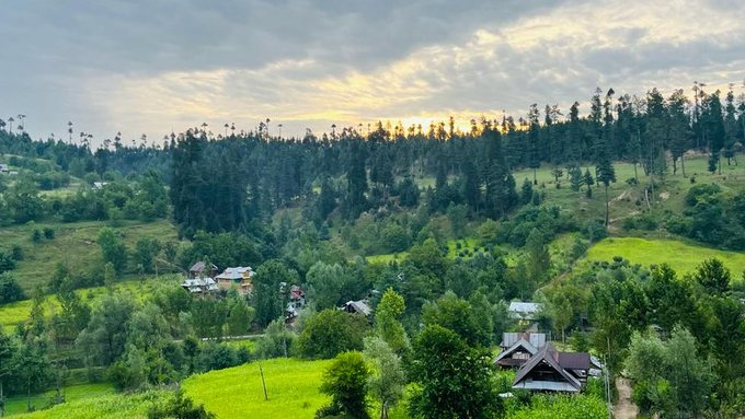 JihadKash18's tweet photo. #Kashmir https://t.co/dVPkpZ8wD0