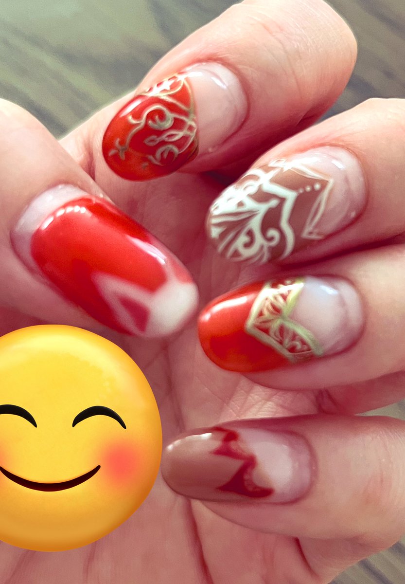 red nails ring nail polish close-up fingernails jewelry emoji  illustration images