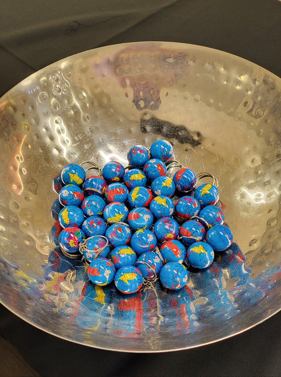 masked_moni's tweet image. #gisday2023
#RCTI
#RCMRD
#RCGEA
RCTI home of geospacial sciences