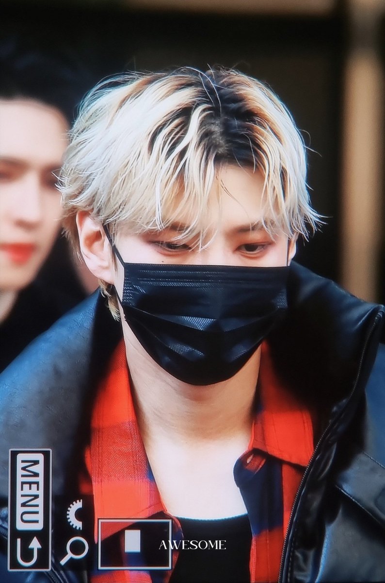 AWESOME_1990's tweet image. 택운이 본방도 힘내주쟈🫰

@JUNGTW_LEO ❤️ #택운
#빅스 #VIXX #정택운 #LEO
#CONTINUUM #Amnesia