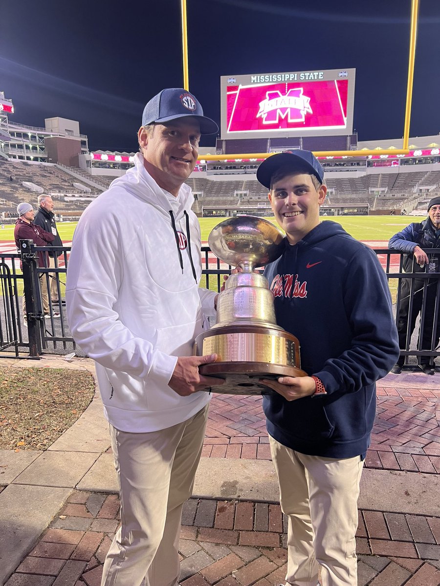 drew_cromer9's tweet photo. WE RUN THE SIP🫱🏻‍🫲🏼🏆  #10-2 https://t.co/8zL1s7AkTc