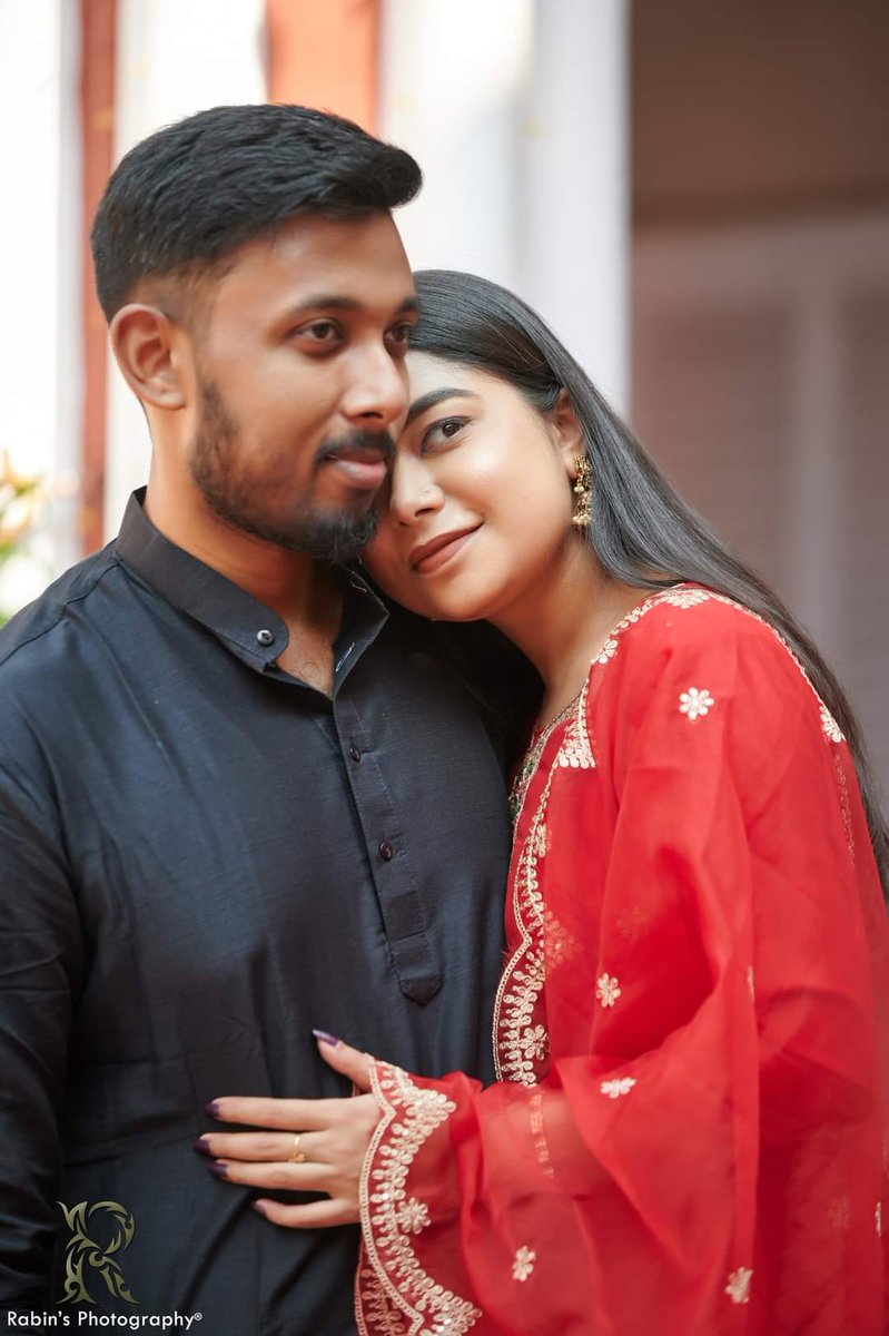 Rabinsclick's tweet photo. "Love, laughter, and a touch of Kolkata magic! ✨👫 Join us as we paint the town with the colors of our pre-wedding celebration in the City of Joy. 🌆💕 Save the date, because this journey is about to get a whole lot more special! 📆💍 #KolkataLoveStory #PreWeddingJoy https://t.co/e0i2R60y2A
