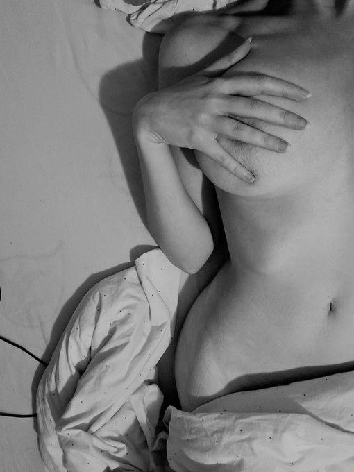 Black Friday Promo  Only Today ❤️ https://t.co/4wF9iYTEaR https://t.co/jfO9t3cdhD<a href="/tag/onlyfansgirl"class="tags"><span>#onlyfansgirl</span></a>