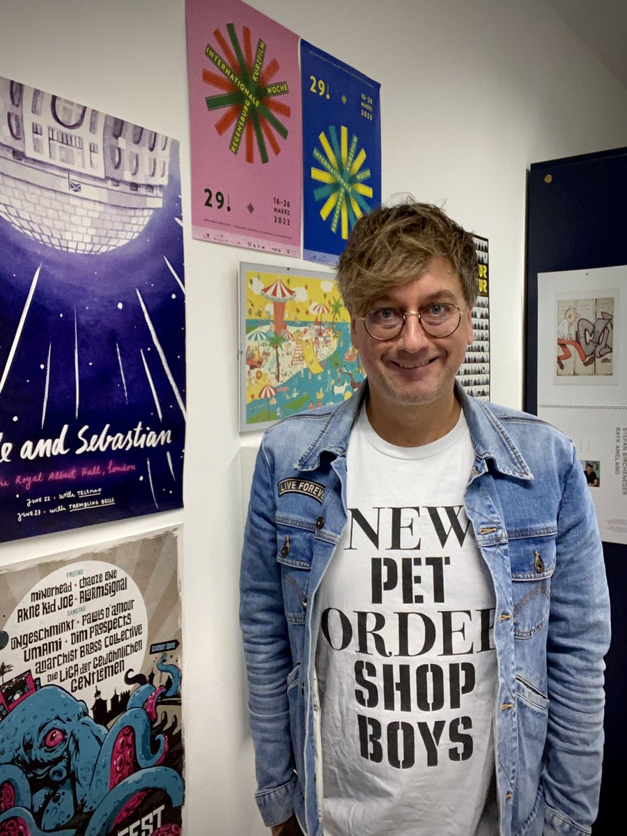 It‘s the annual Wear-your-favourite-Band-T-Shirt-to-Work-Day again! 
#tshirtday <a href="/BBC6Music/">BBC Radio 6 Music</a>