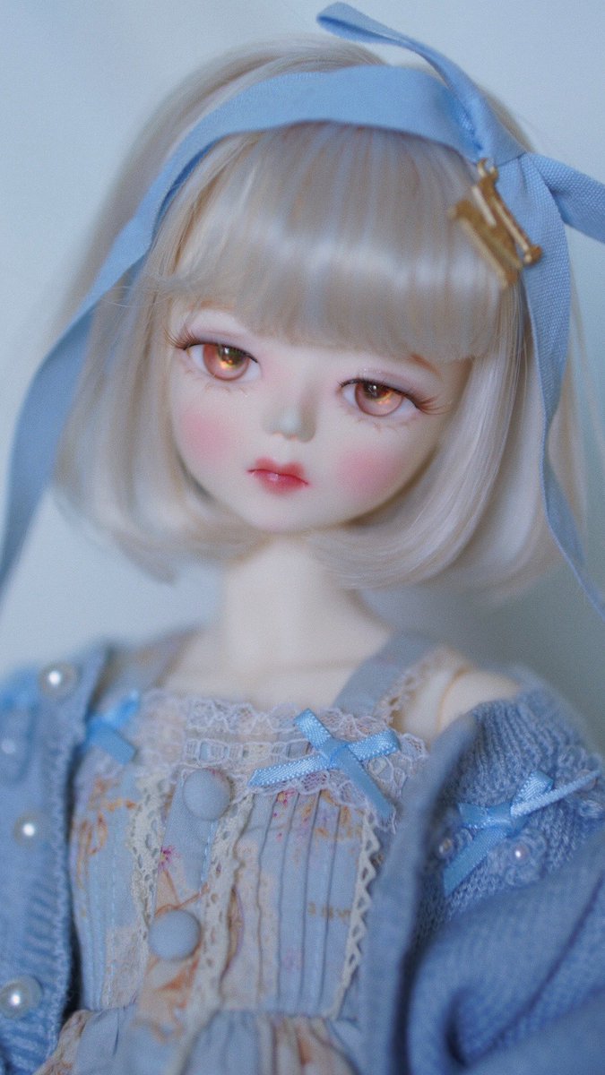 드디어 얼굴이 생긴 유리 🥹 사진찍기 너무 어려워 !