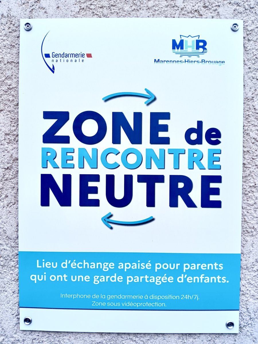 #Innovation
Vous cherchez une zone sécurisée où rencontrer l'autre parent pour lui remettre vos enfants dans le calme ? 

Ouverture à #Marennes de la 3ème zone de rencontre neutre, 
▶️sous vidéoprotection 
▶️avec un bouton d'urgence, 
▶️zone sanctuarisée devant une gendarmerie.