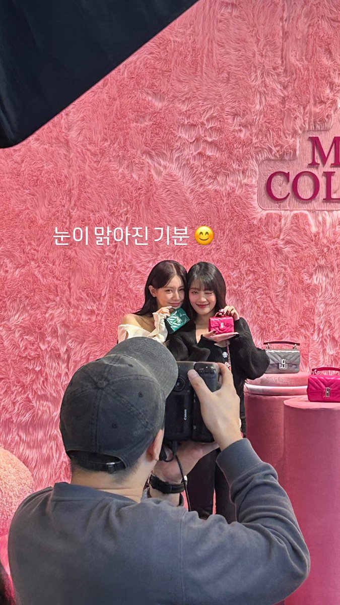 아 제발 사진언제올라와요빨리주세요