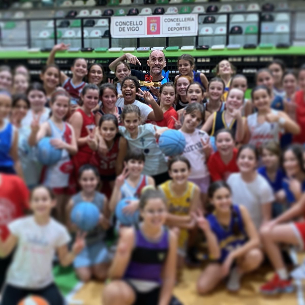 Robez 🏀 2sesenta.com tweet media