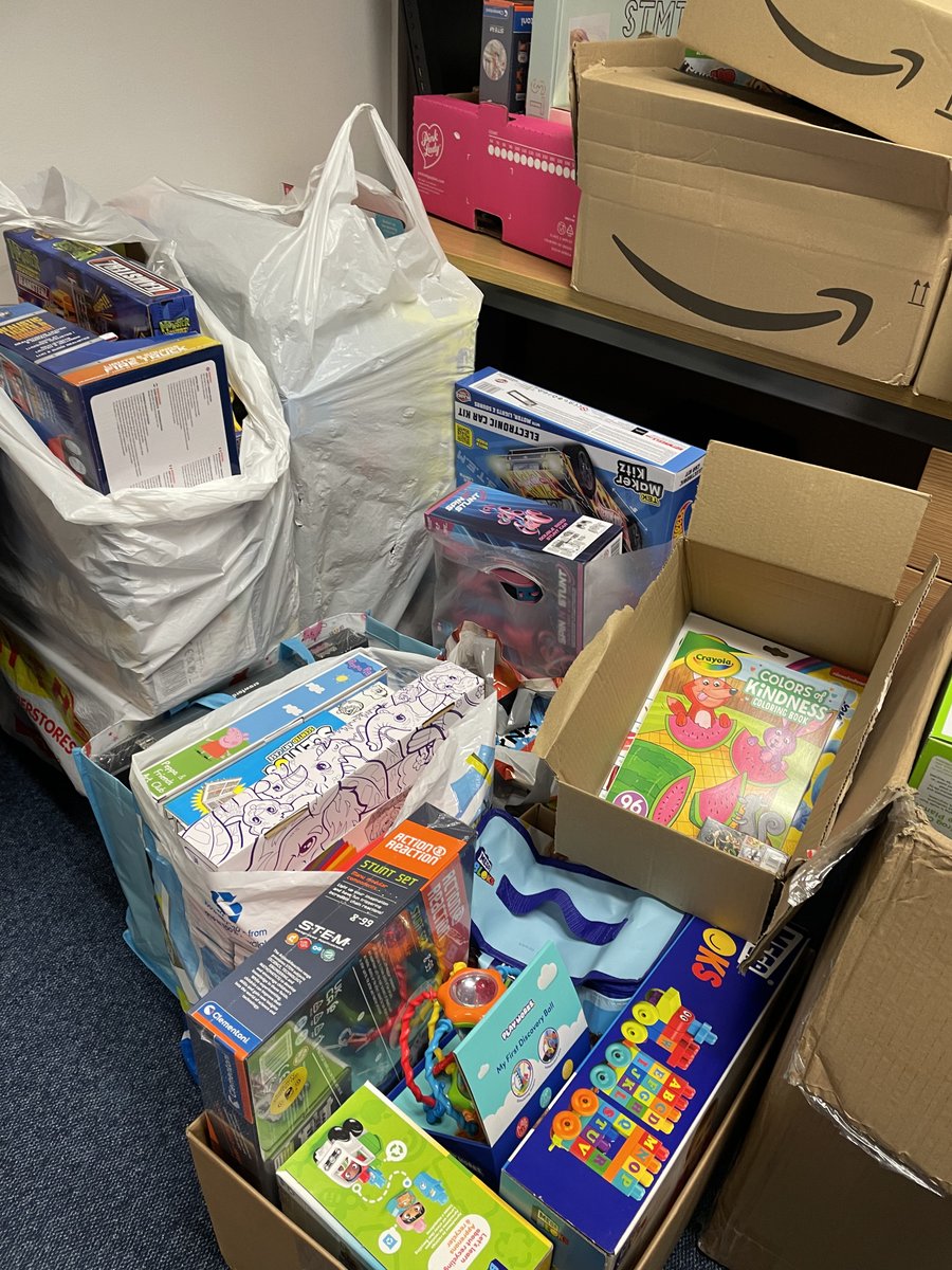 ACE Christmas Toy Drive tweet media