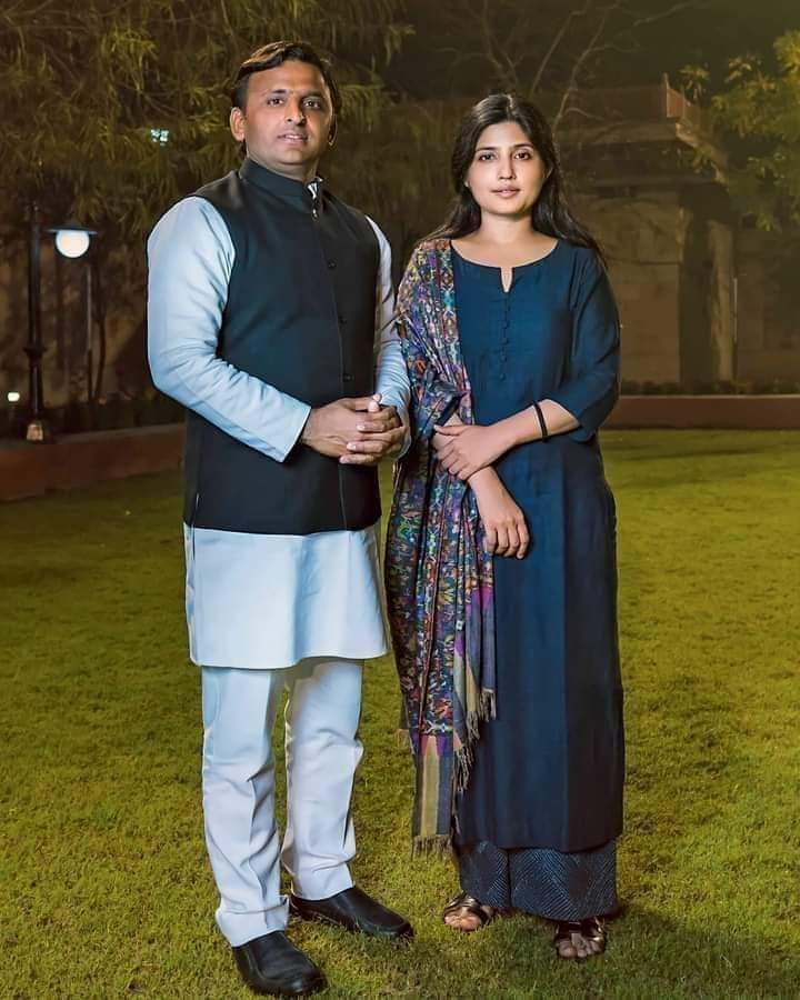 harshyadavdeori's tweet photo. आदरणीय श्री अखिलेश यादव जी एवं श्रीमति डिंपल यादव जी को वैवाहिक (वर्षगांठ ) की हार्दिक शुभकामनाएं व बधाई।
@yadavakhilesh https://t.co/d0yGcsIH3B