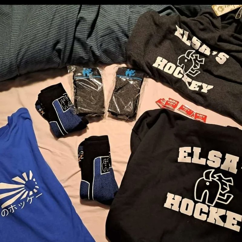 WAKE UP BLACK FRIDAY!!

Use code BF2023 for 23% off site wide! 😍

Get on it! 💪

elsashockey.co.uk