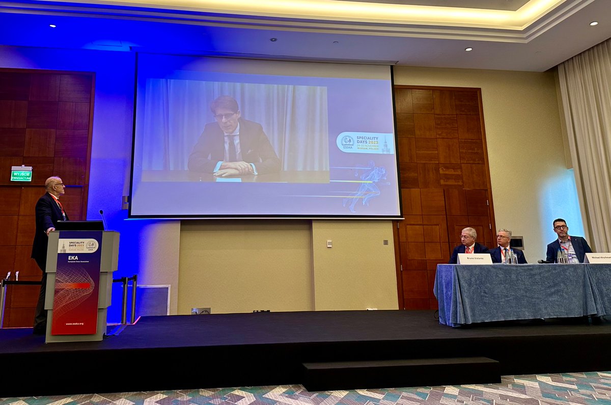 EkaEsska's tweet image. ESSKA Speciality Days is ON! #ESSKASD2023

EKA section - Opening ceremony

ESSKA President: @RolandBeckerBr1  
EKA Chairman: Reha Tandogan
@b_violante
Pawel Skowronek
@michaelhirschm3
#Robotics #ArtificialIntelligence #Arthroplasty

@ESSKA_society