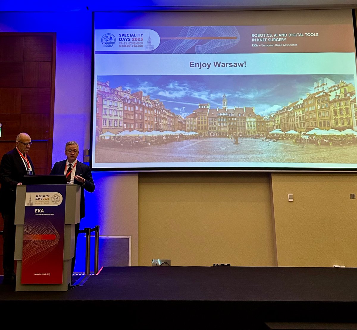 EkaEsska's tweet image. ESSKA Speciality Days is ON! #ESSKASD2023

EKA section - Opening ceremony

ESSKA President: @RolandBeckerBr1  
EKA Chairman: Reha Tandogan
@b_violante
Pawel Skowronek
@michaelhirschm3
#Robotics #ArtificialIntelligence #Arthroplasty

@ESSKA_society