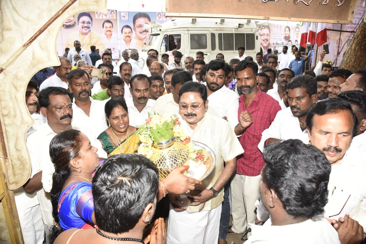 Prabha0745's tweet photo. கழக பொதுச்செயலாளர் மக்கள் செல்வர் அண்ணன் திரு. #டிடிவி_தினகரன் அவர்கள்
#TTVDhinakaran #AMMK #PVSP https://t.co/jhli8le9Vo